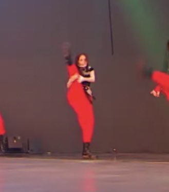 hi_syeun's tweet photo. the kick it girl (?) #YOUNGEUN #서영은 https://t.co/NGLOWJEW9g