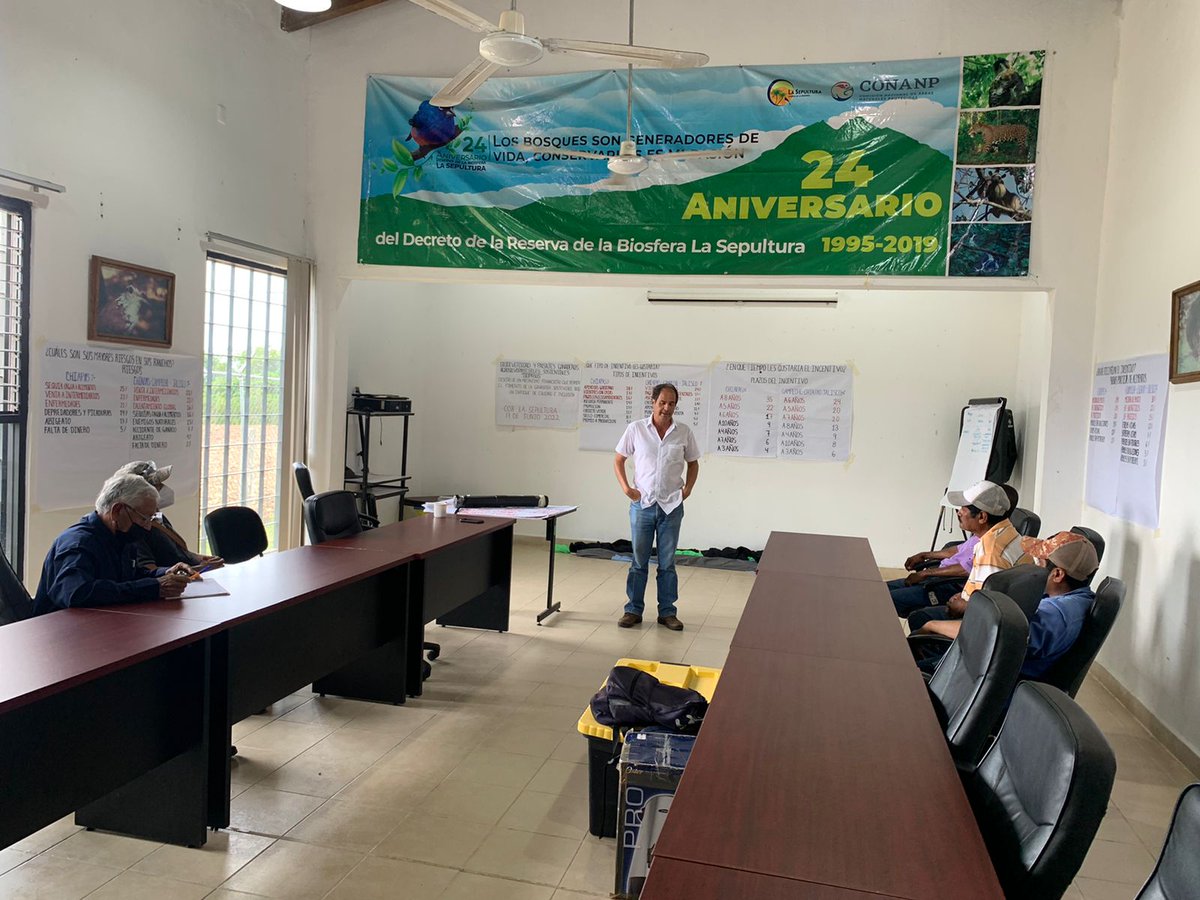 CATIEOficial's tweet photo. Avanzan en la construcción de un mecanismo de incentivo financiero para la #ganaderíasustentable en #Chiapas, México. 🌳🐮💵👨🌾👩🌾
📌#BioPaSOS #créditoverde
Lea más sobre el tema https://t.co/sZrzRPT8Md
@IICAnoticias @Conabio @IKI_Mexico https://t.co/mxs5MoY87K