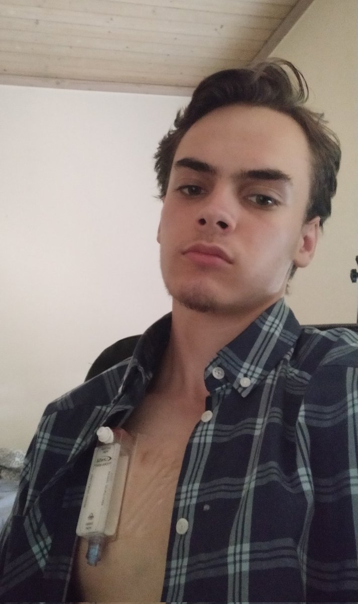 Celebrating my 18th birthday together with the homie Lung Vent. Hope they fix me soon so I can get back to normal tho :D