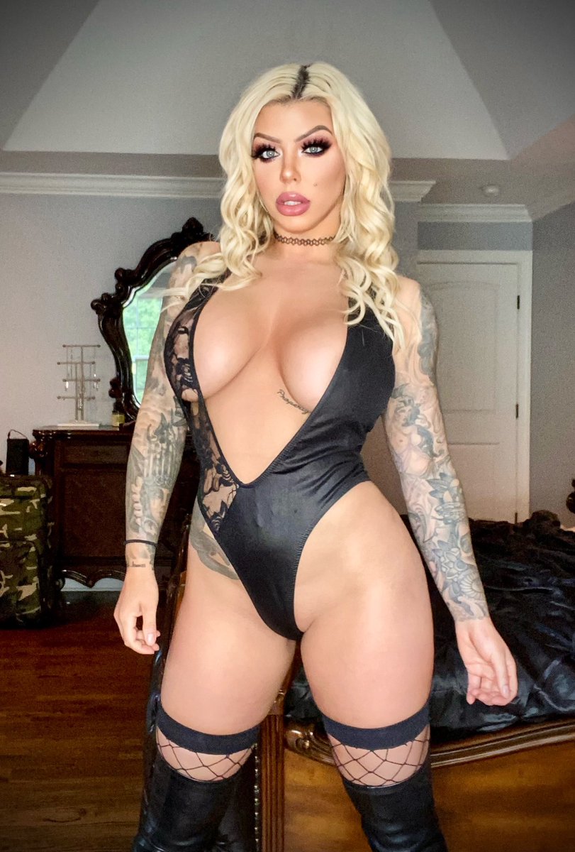 Karma_Rx's tweet photo. If you love me then love me. https://t.co/QwuhoeDBFH
