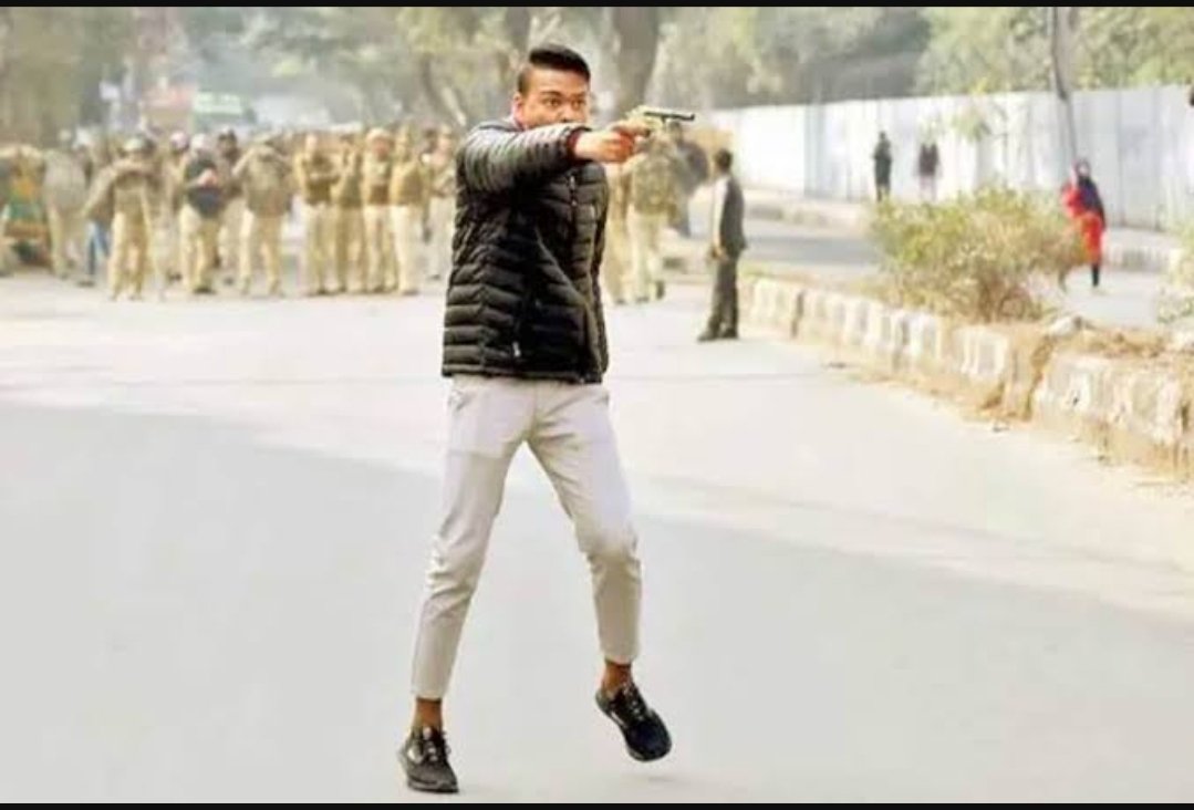 LakshmiIndiaInc's tweet photo. This is not            &amp;          This is not
   Islam                               Hinduism https://t.co/lh14zbUo7L