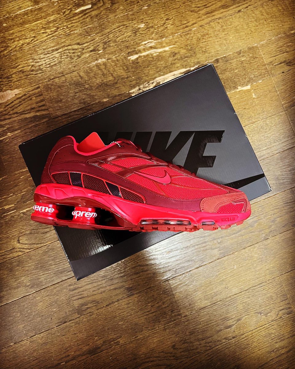 navigat_g's tweet photo. めちゃくちゃイケてる😎👍👍
#nike
#supreme
#offwhite
#VirgilAbloh
#shoxride2
#sneaker https://t.co/PpCaDxIvBC