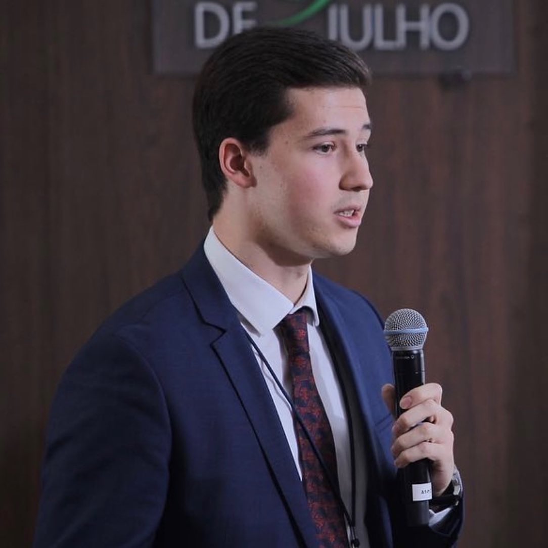 ramsesmicro's tweet photo. Speaker highlight: Onuralp Ergun, MD., research fellow at The Cleveland Clinic. He is pursuing a career in urology. Ramses’ core values focus on inclusivity and education. We encourage up &amp; coming stars in the field of medicine to be a part of our program. Come support his talk! https://t.co/7XcKWOpysN