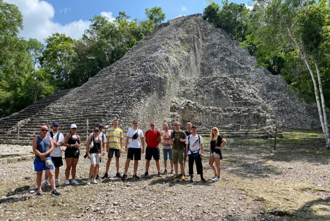 CobaMayan's tweet photo. Amazing pictureπΈπΏ and group π
The #nohochmul pyramid is only for you!! @TUIGroup
Thank you for joining usπ
#CobaMayanTraditions #mexico #tuicollection #mayanculture #pyramid #archaeology #jungle #summer #rivieramaya https://t.co/oGKBJuKLmU