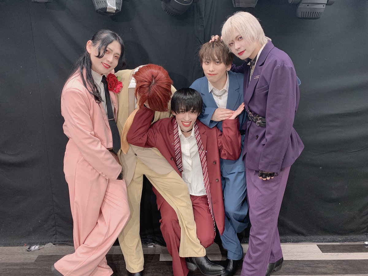 12starium's tweet photo. 本日は天対観測にお越し頂きありがとうございました💫

5人の星座たちは皆さまの元で輝き続けます！！！
3年間たくさんのご声援をありがとうございました‼️

俺たち、貴方と担当星座になりたい！
12星座リウムでした🌟 https://t.co/bFyXsPQ0p2