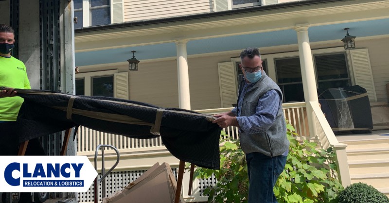 clancymoving's tweet photo. Planning a residential move this summer? Here are 8 things you need to know.  https://t.co/PU3SUKIKTU https://t.co/l5xcKQAX4I