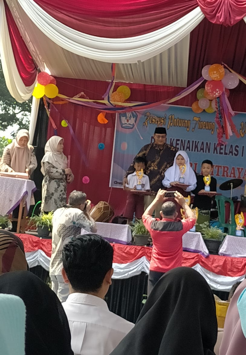 Selamat menyongsong masa depan yang cerah....