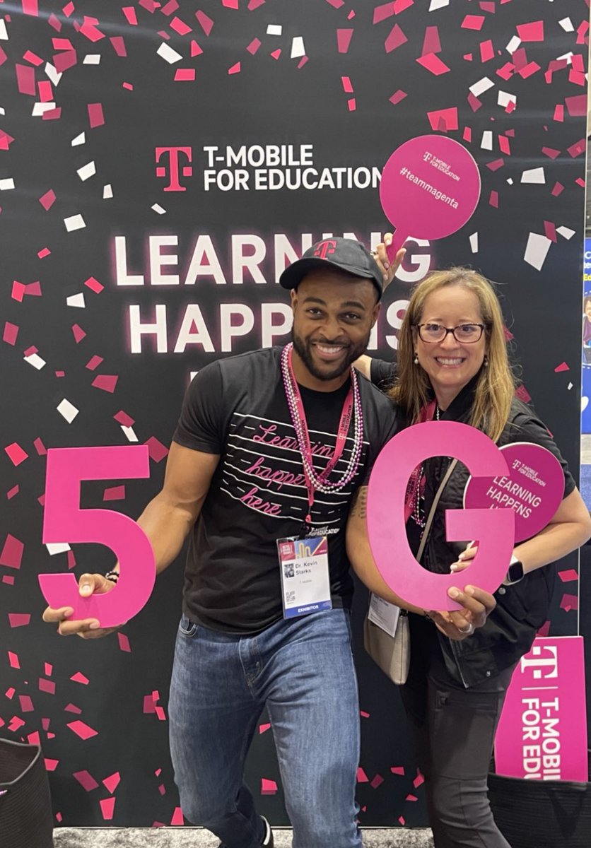 kevindstarks's tweet photo. When you L O V E what you do, calling it “work” feels weird. #5G #TMobile #TMOBILEFOREDUCATION #LearningHappensHere @TMobileBusiness @TMobile #ISTELive2022 #ISTELive #Iste #Project10Million #P10M #NOLA https://t.co/XPGDDGaghq