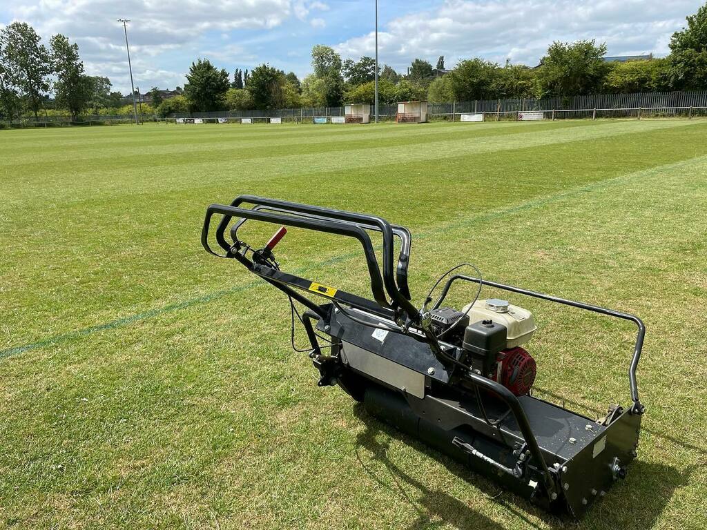 Out and about with the @allett.mowers #C34 re-striping the pitches at <a href="/spencerctfc/">Spencer CT FC</a> instagr.am/p/CfWiKTMIPrB/