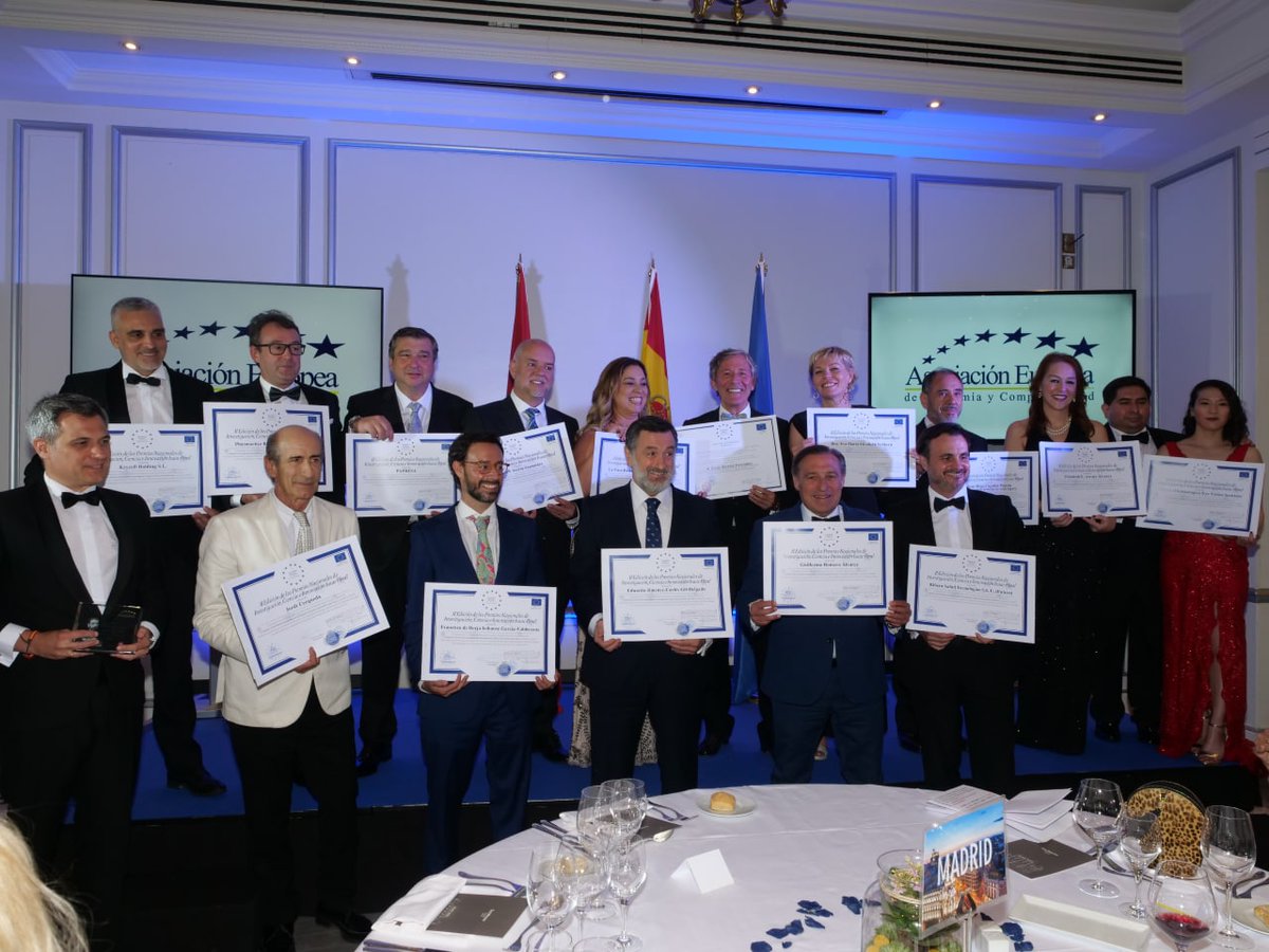 KeyZellBiotech's tweet photo. 🏆 La AEDEEC otorga la II Edición del Premio Nacional de Investigación, Ciencia e Innovación Isaac Peral.
🌐👉🏼 https://t.co/xzJjuopYDF
#KeyZell #KeyZellBiotech #Cáncer https://t.co/UAkalCReQx