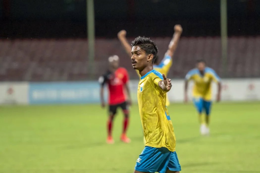 Alhamdhullilah
Important 3 points for us. 🟡🔵

📸 Adhadhu Sports 

#clubvalencia #sports #football #maldives #dhivehifutuboalha #Itshappening #WDCT #val #VALUNV