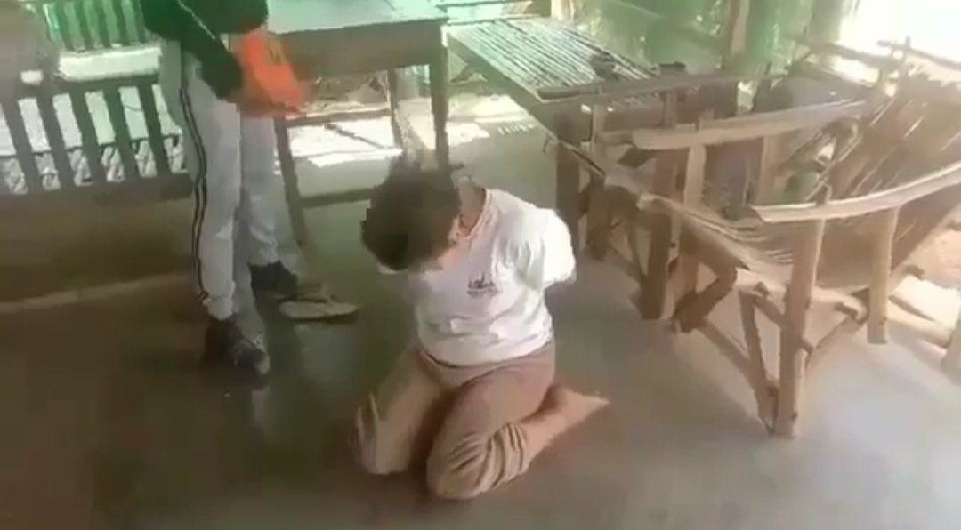 Warning Extreme Graphic Content🚨🚨🚨

There's a leak video click of militai Pwe Saw Htee group torture a civiliains in Mgway Region, Myaing Township, KyanSeintGyi Village According to multiple sources.

Source:
m.facebook.com/story.php?stor…
(1/2)
#WhatsHappeningInMyanmar