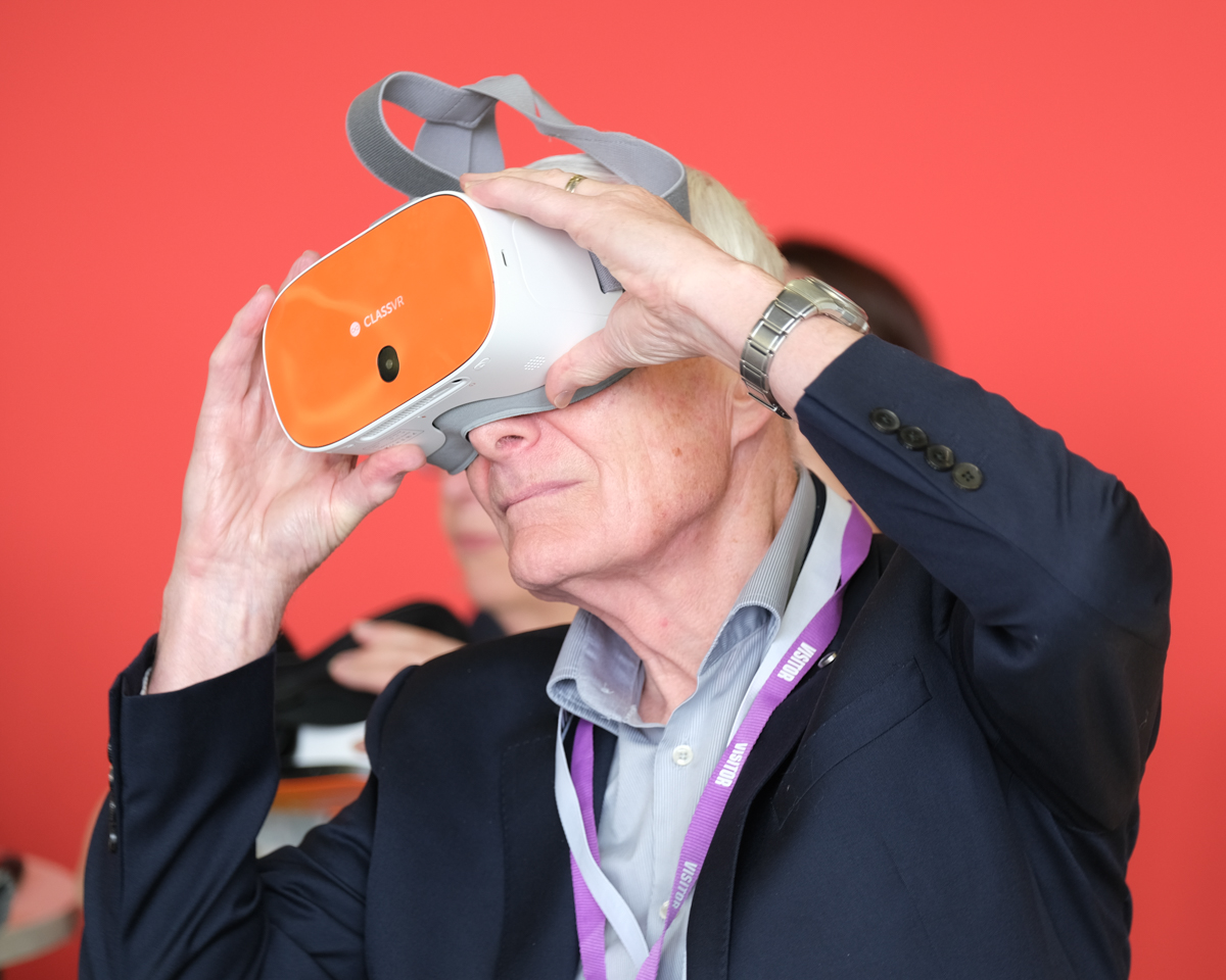 CofGCollege's tweet photo. ‘The limit of my experience is the limit of my world’ @ClassVR's Ian Stuart delivered a brilliant session on giving students physical experiences using virtual reality to break down barriers and enhance learning #LTConference https://t.co/Pgu93nsNyV