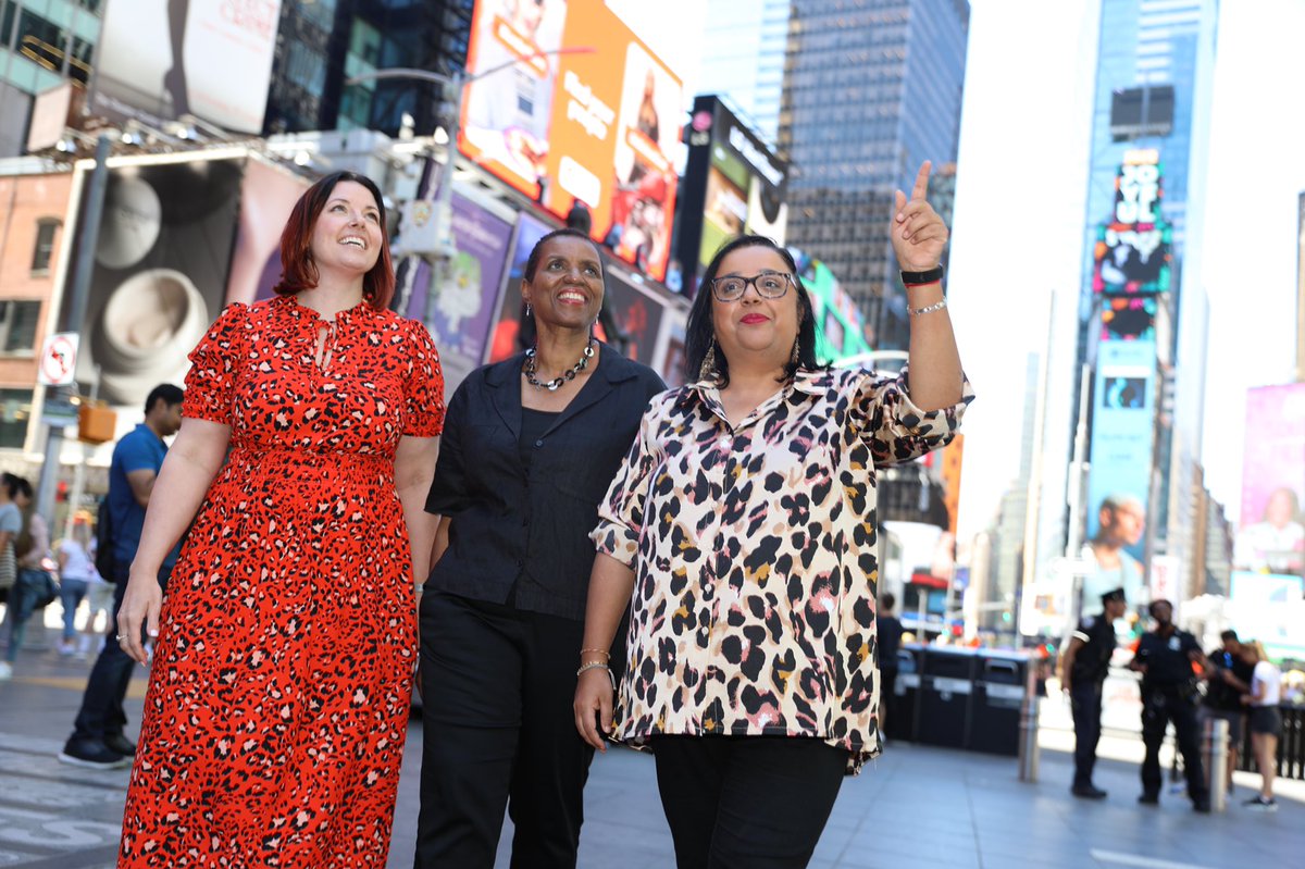 CalmEdgedRebels's tweet photo. Spending a refreshment break in Times Square and having a few shots taken while we are here! #iabc22 #completelyunnecessary https://t.co/YNUy7uzwRP