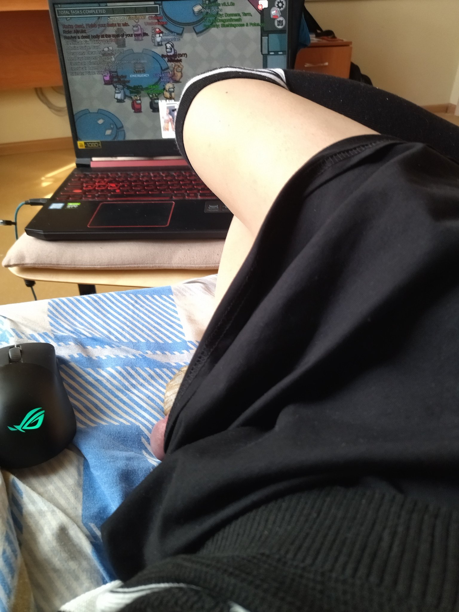 2 pic. I'll upload the rest of Amogus I guess, couldn't decide if I should delete these, lol. #Femboy