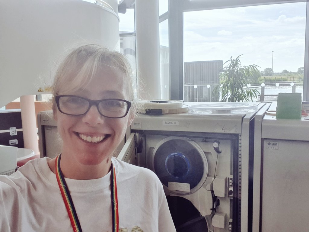 Really enjoyed welcoming local schools to help celebrate 50th birthday of #ComputerScience at @UoY today! We played with some computers from the last 50 years #50yearsOfCompSci #UoY50yearsCS