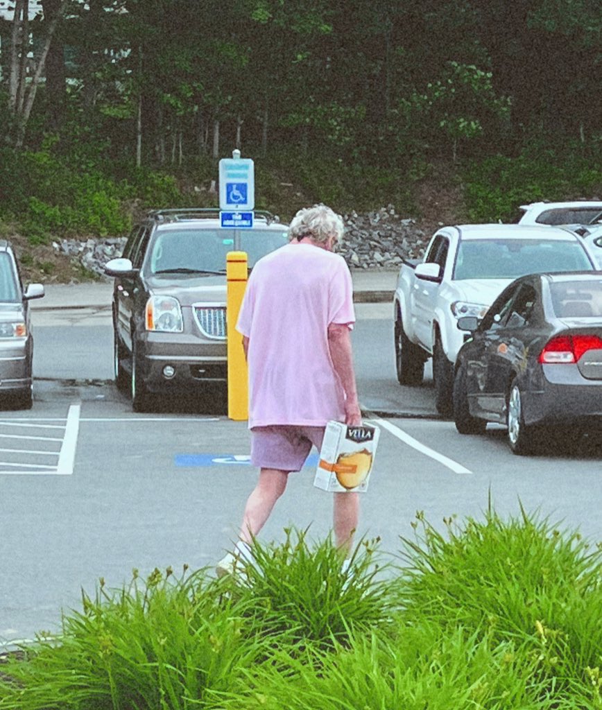 seals_withaC's tweet photo. Summer ‘22 mood: https://t.co/8waB4NeNpW