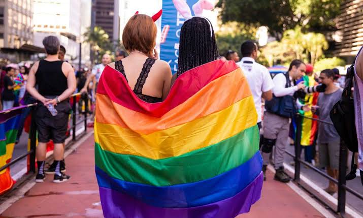 nacaomarvell's tweet photo. Hoje é o Dia do Orgulho LGBTQIA+, é uma data especial, mas mais que isso, o respeito ao amor deve ser especial. Todos temos direitos de amar quem quisermos.

Feliz o dia de todes, e viva o amor, viva ao respeito, viva a vida. 🏳️‍🌈 https://t.co/5FXNoHRTKP