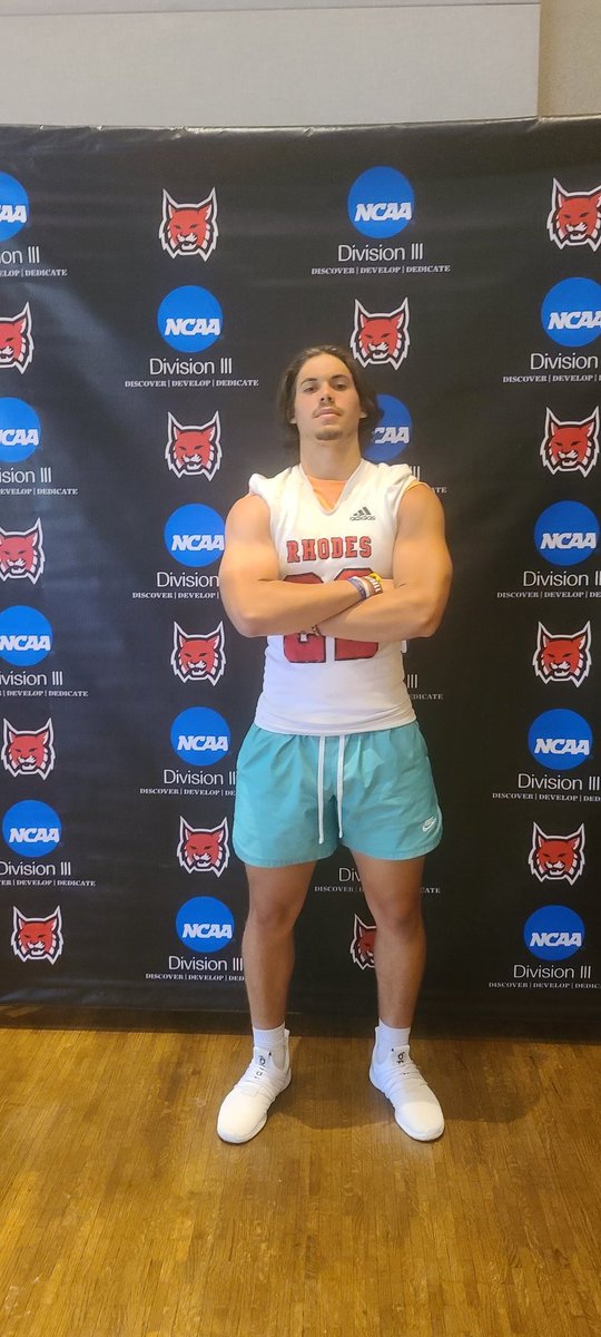 DamonBremer22's tweet photo. Thank you @RhodesFootball for the visit and after a great talk with @CoachATChau and @coachrichduncan I'm thankful to receive an offer to this great program! @TrousdaleJason @UPHS_Football https://t.co/0Y5jeDVJfW