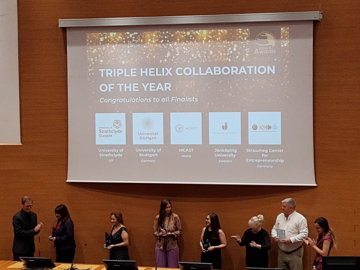 Martin Henery tweet media