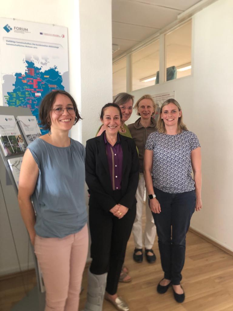 Visiting Germany, OSCE PA Special Representative on Elderly Issues, @PaolaTavernaM5S, accompanied by experts on the topic including @FORUM_GemWohnen, viewed in person housing modules for elderly citizens, barrier-free apartments and co-operative senior housing facilities.