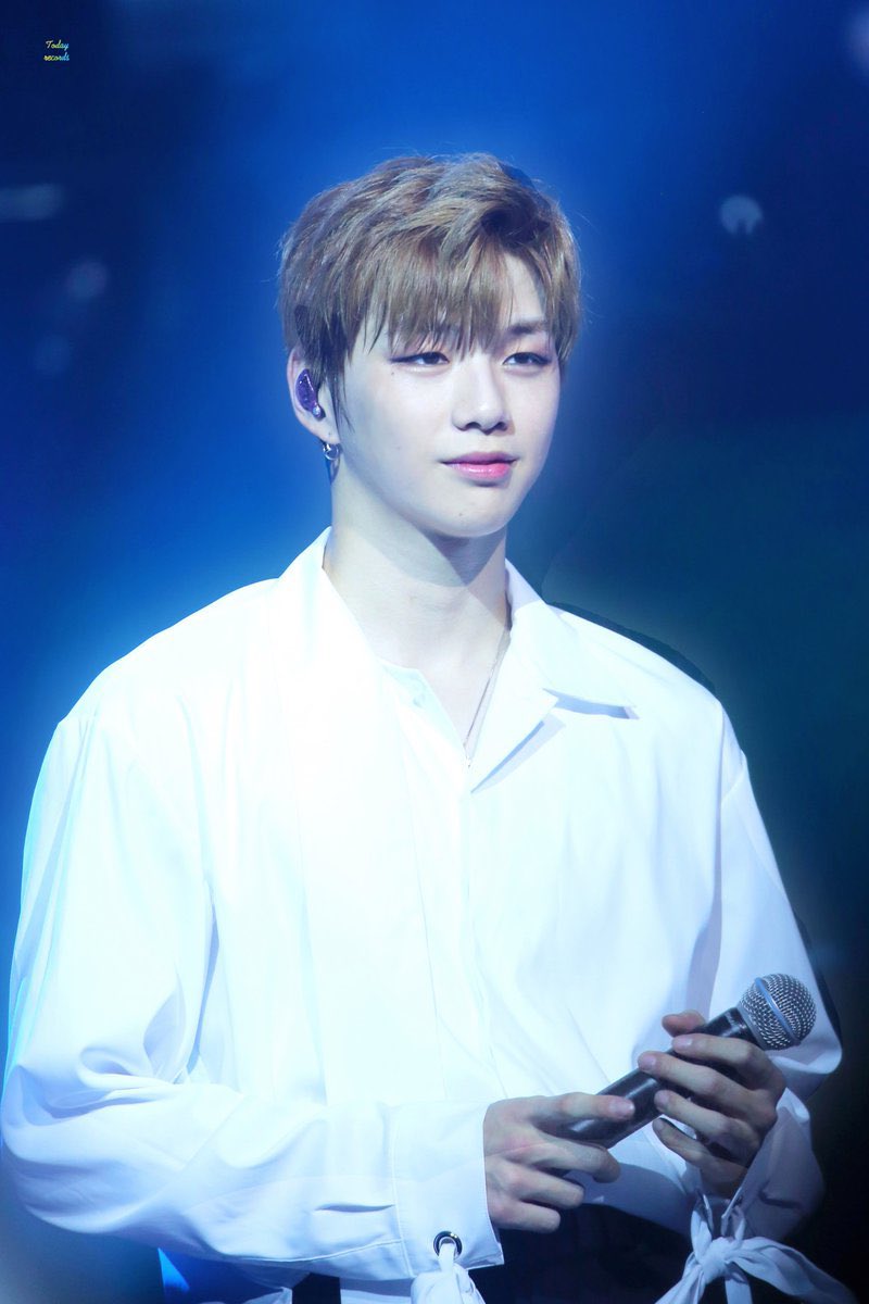 PAST__Danielk's tweet photo. 180629 ONE THE WORLD IN CHICAGO #강다니엘 #KANGDANIEL https://t.co/xYFuwpFtEI