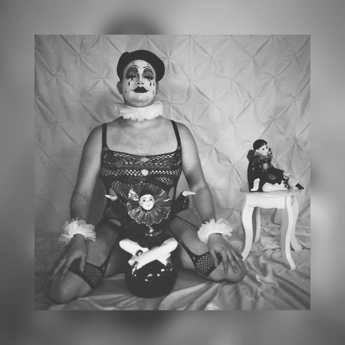 Shhhmedd1e's tweet photo. Black.
MakeUp/Props/Photos: @nothaynks

#120film #ilfordfilm #mamiya #mediumformat #pridemonth #gaymen #wesaygay #pierrot #clown
#blackandwhite #diyshoots #mensfashion #menslingerie #taurusmen #gaysofmylife #shhhmeddiesworld
#loveislove https://t.co/wojxQIPP9R