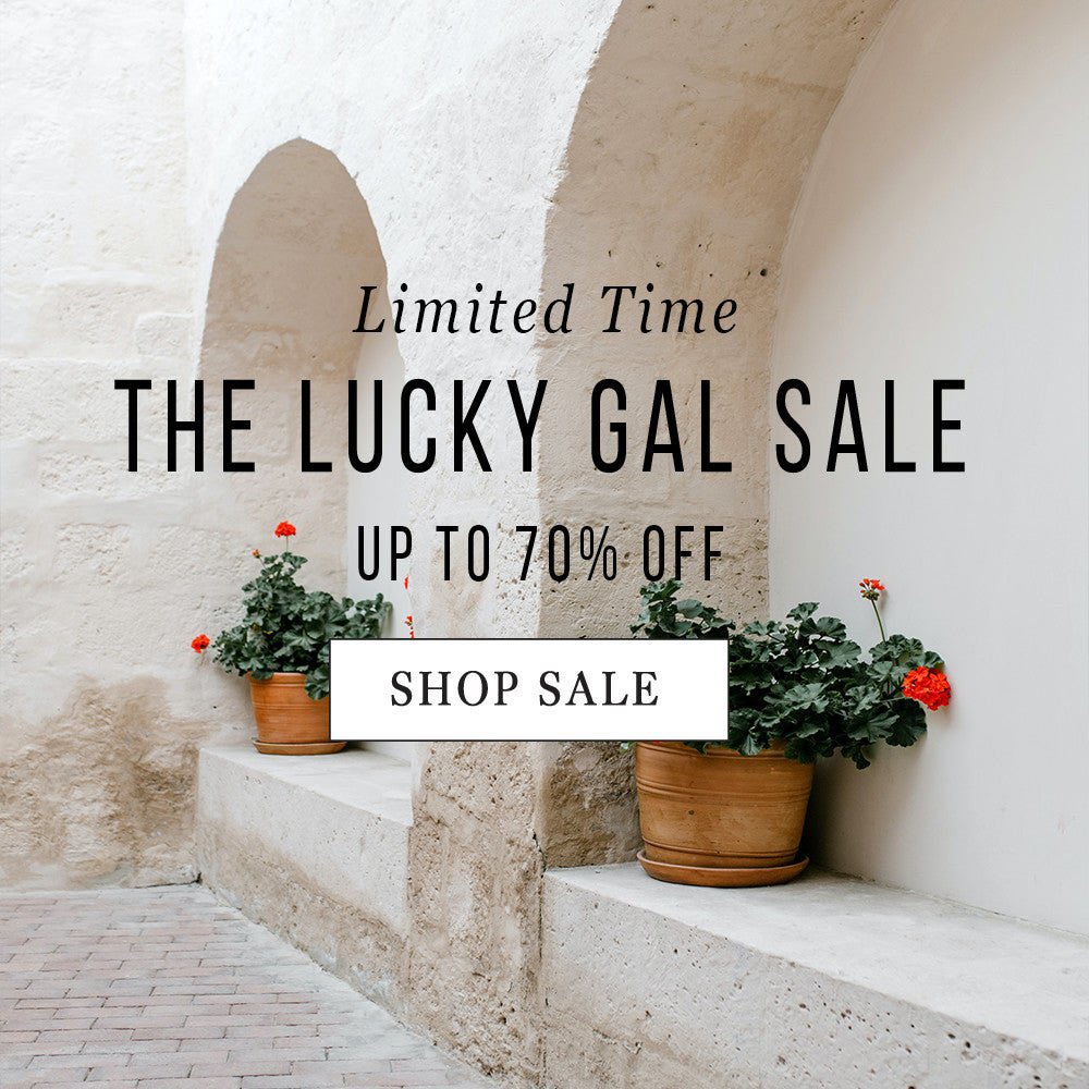 Do not miss out on the Lucky Gal Sale! So much goodies are awaiting you. Get them before they're gone💗
.
.
.
#kiragrace #amazingKIRAgrace #sale #yoga #summersale #elegant