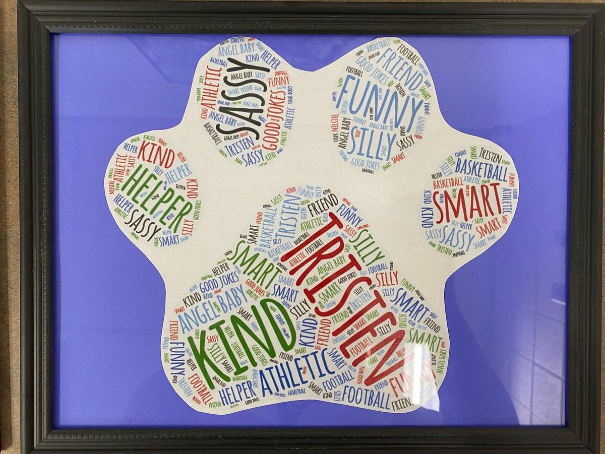 Forgot to take pics of my #EOYgift for my kids. It’s my favorite gift to give because the kiddos get to write how they want to be remembered and their peers write positive character traits about them!