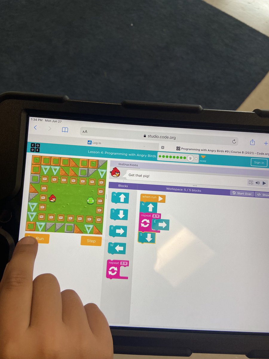 mllehogan's tweet photo. Putting our coding training into action. There was lots of trail and error, problem solving, teamwork, and cheers when a bug was caught and fixed! https://t.co/lhYucI8kWK