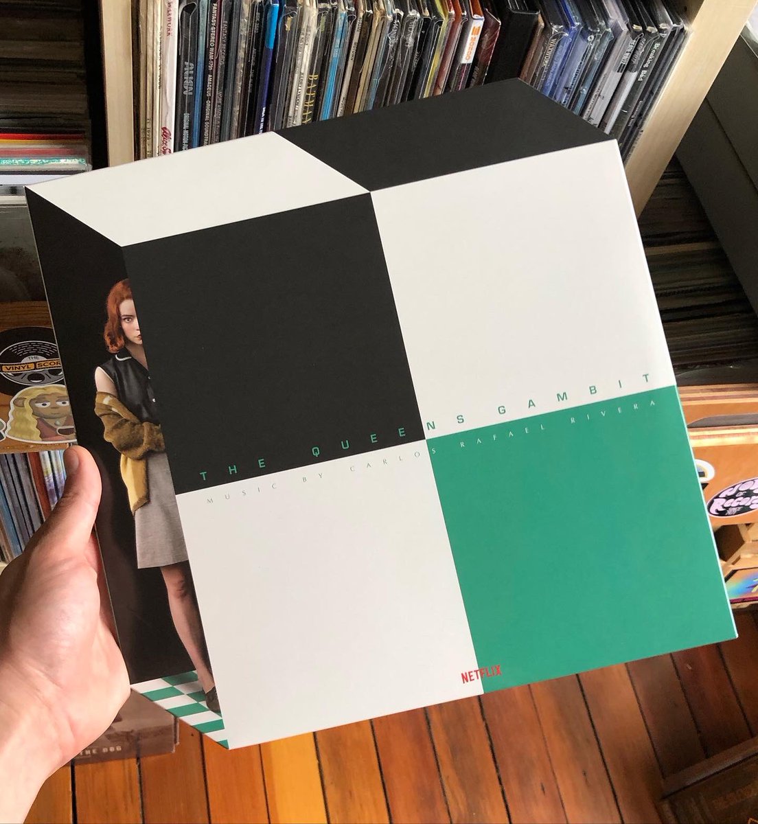 The_VinylScore's tweet image. My new unboxing of The Queen’s Gambit is out today. A charming score from @composer313 housed in a most unique design from @alan_hynes &amp;amp; @MondoNews. Unpacking this is a celebration of how much fun you can have with this format PLUS liner notes from Charlie Brigden! (@filmsonwax).