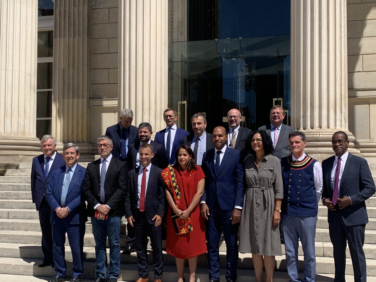 Nous avons notre groupe parlementaire ! Des députés issus des territoires au service des concitoyens : voici l’ADN de « Libertés, Independant, Outre-Mer et Territoires » #DirectAN