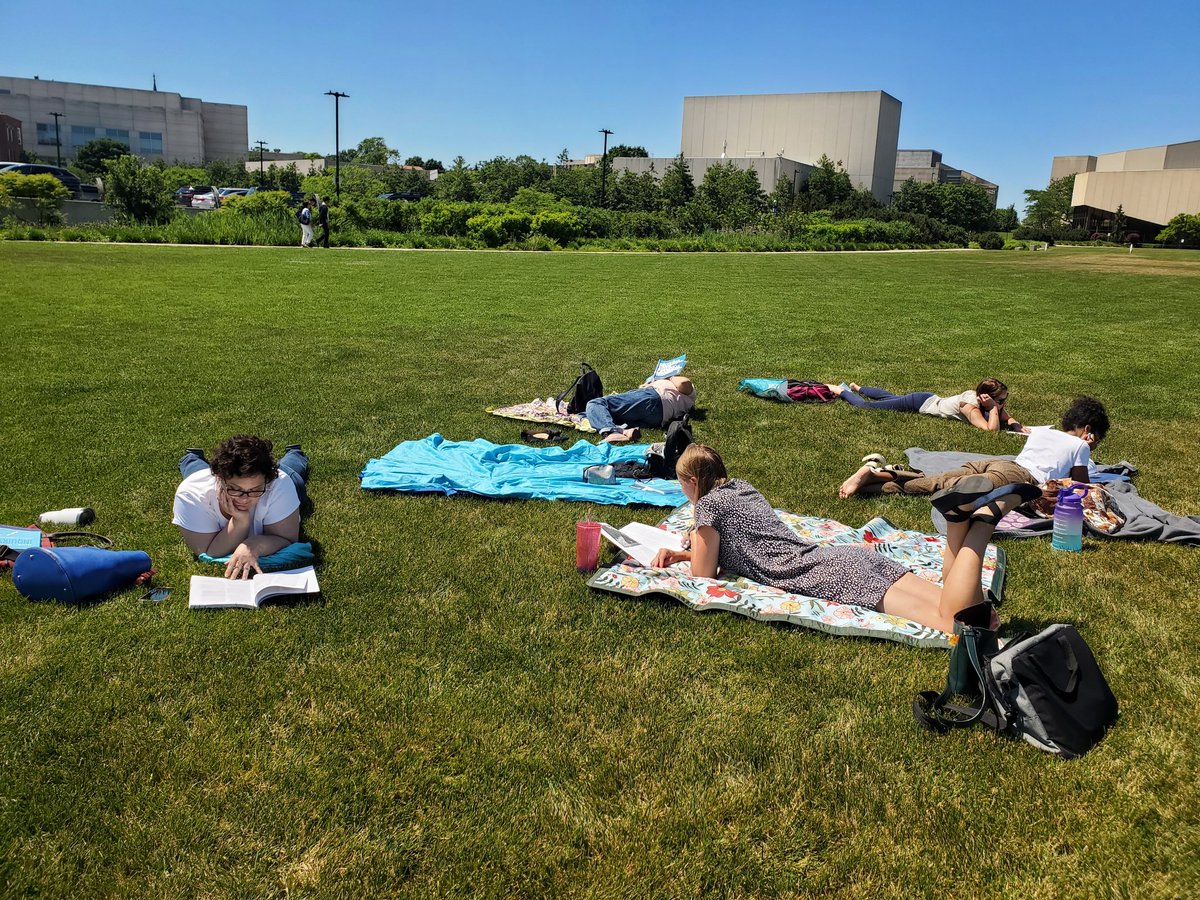 Finishing Day 1 of our inquiry and assessment course on the beautiful shores of Lake Michigan, reading books by <a href="/trev_mackenzie/">Trevor MacKenzie</a> and @kjinquiry for <a href="/sesp_nu/">Northwestern SESP</a>  @NU_MSEd <a href="/megknapik/">Meg Knapik</a>