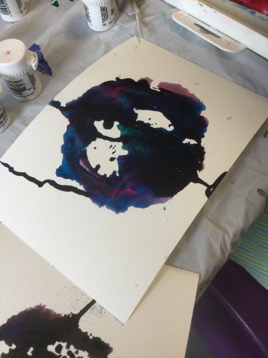 AnnJinOT's tweet photo. Artwork on Poplar Ward influencing ideas for North View
Using acetate template &amp; inks then printing onto watercolour paper
Watch those colours mix
Later these were embellished using pen
Great ideas from @RachElwellArt &amp; @LucentiaDesign 

@NHSJennyB @SheilaH78888923 @PaulEndley https://t.co/zaLKTBLv5t