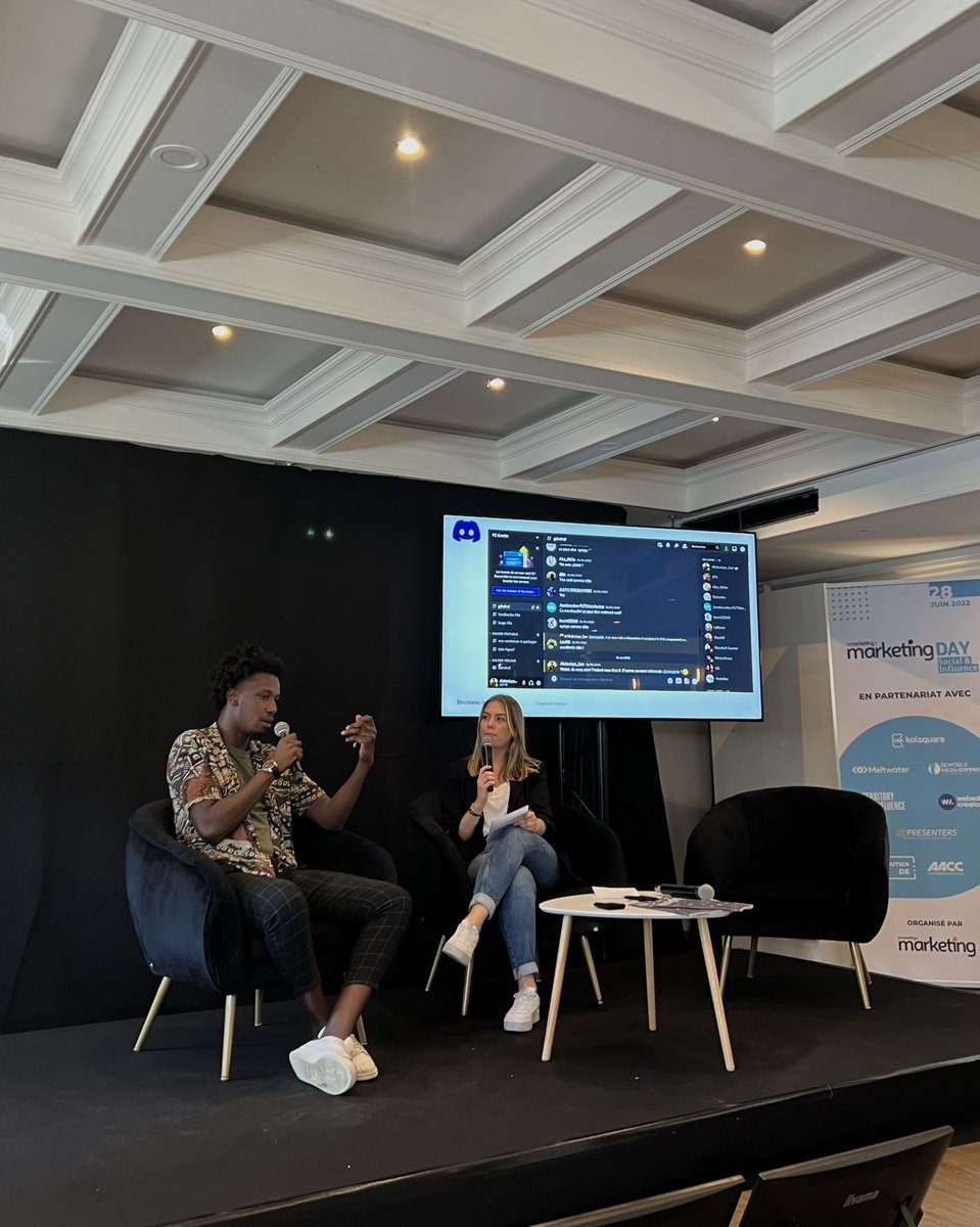 Emarketing_fr's tweet photo. Comment élargir son influence grâce
à une plateforme de créateurs de contenus ?
@Abdoulaye_Sarr, Core Community Engagement Manager chez Electronic Arts (EA) parle de la plateforme EA ouverte à tous les créateurs de contenus et des leviers nécessaires.
#mday #Mdayinfluence https://t.co/XIzQoORelV