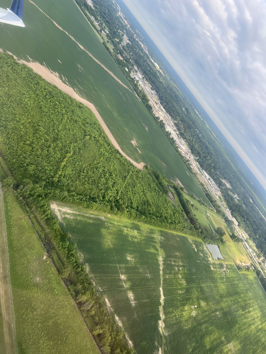 CoachBDW's tweet photo. Montana bound! #letsgo #flyingday✈️ https://t.co/YwVbd3ivq4