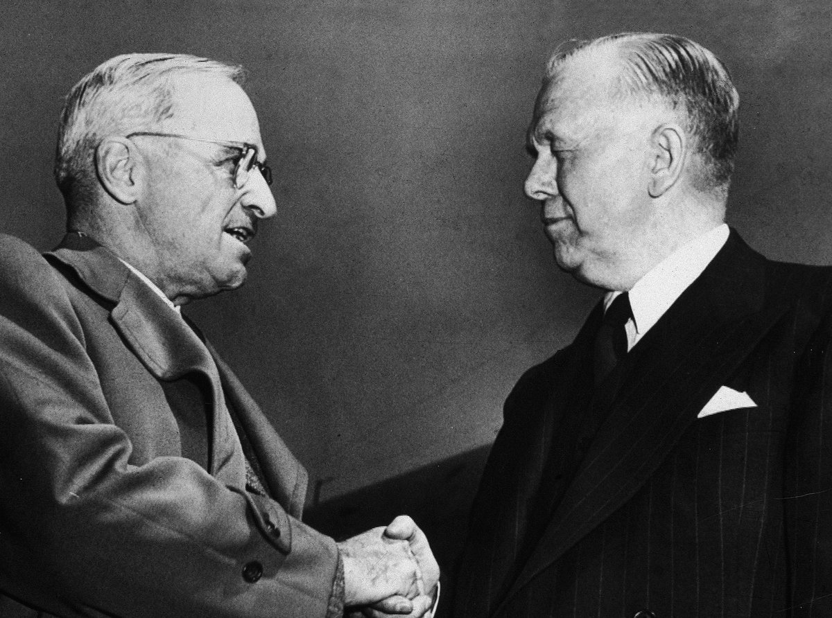 gcmarshall_org's tweet photo. In June 1950, North Korean troops invaded South Korea, launching the Korean War. Just over a week later, Truman visited Dodona Manor to broach the subject of Marshall serving his country officially one last time – as secretary of defense – until the Korean crisis passed. #gcmic https://t.co/Ten1A9Alzl