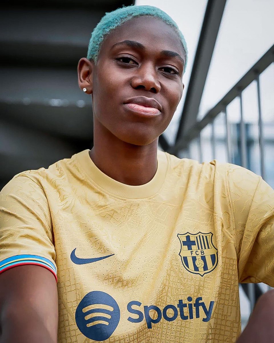 Kitcyclopedia ⚽️ tweet media