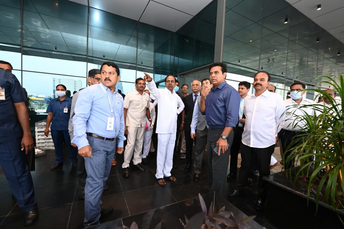 kmr_ktr's tweet photo. నాది ఇరిగేషన్ 
నీది ఇన్నోవేషన్ 

క్రియేట్ చేద్దాం న్యూజెనరేషన్ 

#NeverbeforeNeverafter 
 #InspirationalLeaders https://t.co/VPC3yLGHzy