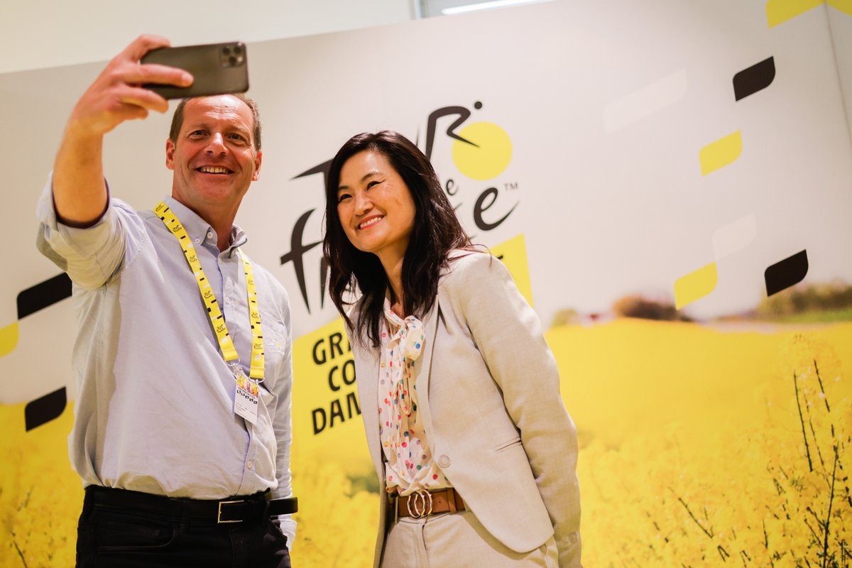 Opening and visit of the press center for Christian Prudhomme and Mia Nyegaard 🎗✂

Inauguration et visite du centre de presse pour <a href="/ChPrudhomme/">Christian Prudhomme</a> et <a href="/MiaNyegaard/">MiaNyegaard</a> 🎗✂ 

#TDF2022 | #LeTourDK | <a href="/letourdk/">Grand Départ 2022 🇩🇰</a> 

📸 A.S.O. / Aurelien Vialatte