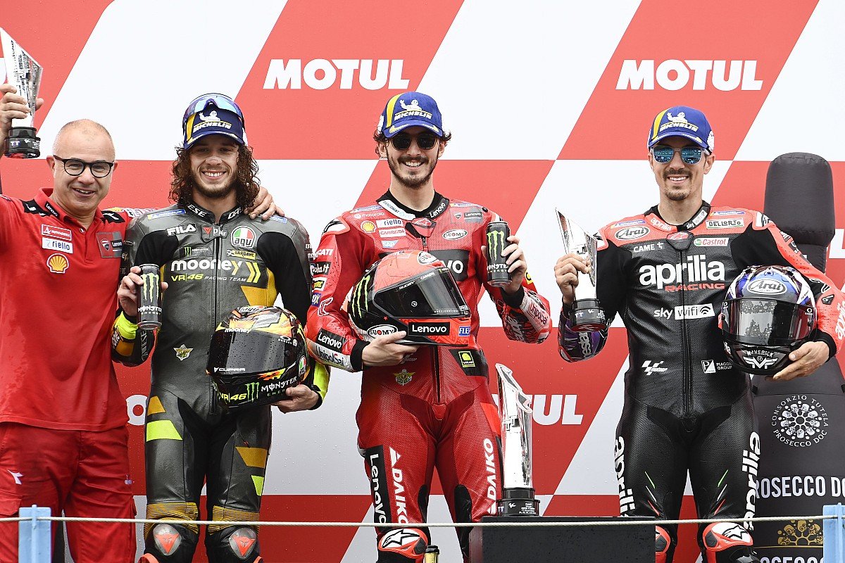 MDD_Motor's tweet image. Tank Slappers #Podcast: MotoGP Dutch #GPReview snip.ly/nu2d56