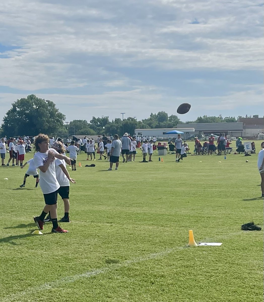 jess24mac's tweet photo. Tripp is having all of the fun at the Baker Mayfield football Procamp today! @bakermayfield @ProCamps #Experience https://t.co/1T8xugeCha