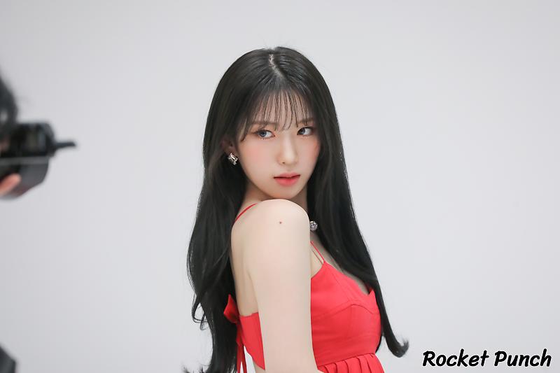 Like_Suyun's tweet photo. #김수윤 #수윤 #SUYUN #로켓펀치 #Rocketpunch https://t.co/HiQnGSZ0Wh