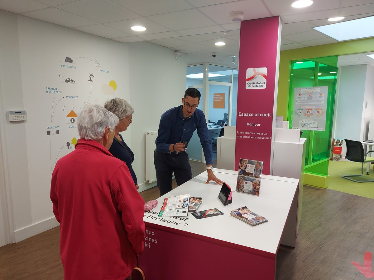 "Ce Samedi 25 Juin, Présentation des services de Téléassistance et Télésurveillance sur Erquy et Pléneuf"
Petit dej' ☕️ 🥐et sourires😊au rendez-vous !!! 
#téléassistance #télésurveillance