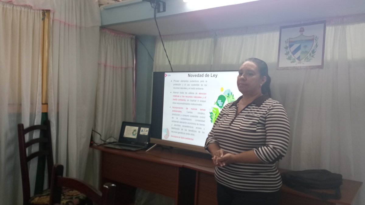 Citmagtm's tweet photo. Reunión sobre Manejo Integrado de Zonas Costeras #MIZC: #bahíagtmo, con el tema "Acciones de lucha contra la contaminación en la #CuencaHidrográfica #GtmoGuaso", se presentó el #macroprograma y la #LeyDelSistema #RecursosNaturales y #MA @JorgeAlvarezAl5 @AMA_CUBA @citmacuba https://t.co/8RoKpxbB3C