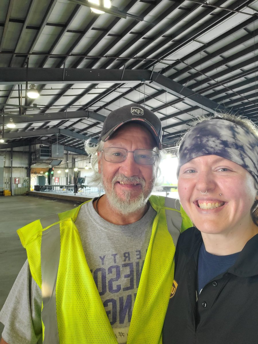 Short handed on the Duluth preload!!!  We have great employees that stepped up to the plate today!  ⚾️ PT Supervisor Melissa recognized Steve for being the MVP today!!!  Gotta love that mullett!!  <a href="/korba_chris/">Chris Korba</a>