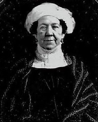 HistoryAtPlay's tweet photo. #dolleymadison not only #revolutionized #bipartisan #fraternity in #washington , but also contemporanized #fashion ; providing an #exotic , un-monarchical air to #headwear ! #turban , #pearl , #fine #feathers of #birds of #paradise & #auspicious #aviaries! #regal not #royal ! https://t.co/CxcV5C9MAp