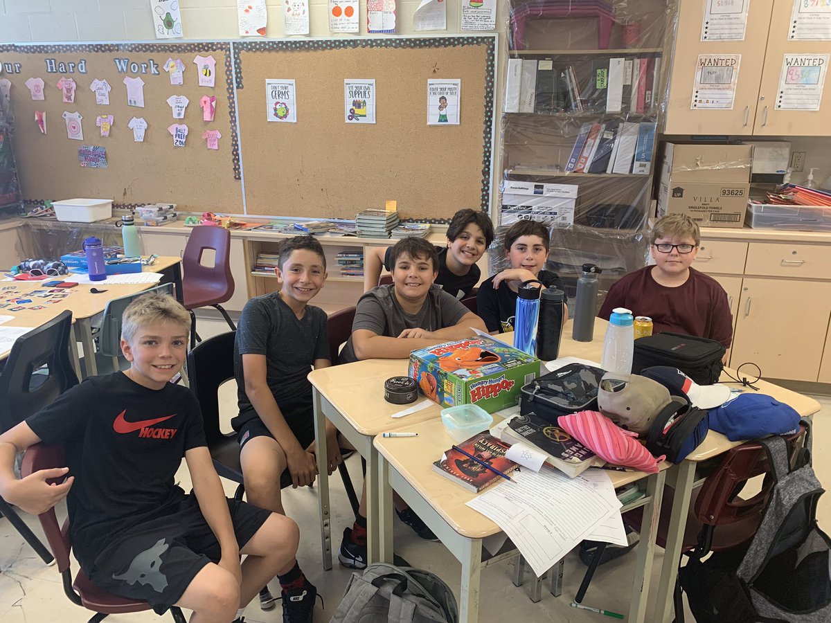 missbryla's tweet photo. I’m going to miss these wonderful kiddos so very much next year. Thank you so much to the SJP community for making this year a special one. 💗 @SJPIIOakville https://t.co/ibB0bIhjko