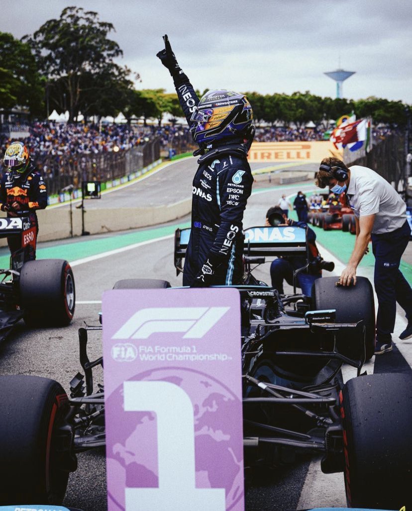 Basit hatalar yaptık (@zazu90) on Twitter photo 2022-06-28 15:42:06 #LEWISHAMILTON #fuckpiquet bir adam düşünün kariyeri boyunca tüm pilotlara kök söktürmüş,herkesin hedefi haline gelmiş. Sadece büyük sporcuların yapabileceği bir şeydir bu. Kendi evinde yolun açık olsun Krall… #noracism #BlackLivesMatter #LEWISHAMILTON #fuckpiquet bir adam düşünün kariyeri boyunca tüm pilotlara kök söktürmüş,herkesin hedefi haline gelmiş. Sadece büyük sporcuların yapabileceği bir şeydir bu. Kendi evinde yolun açık olsun Krall… #noracism #BlackLivesMatter