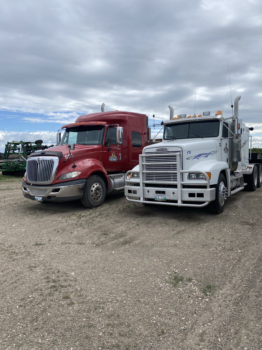 chaduthf's tweet photo. We have some extra trucks on the farm looking to move a few if anyone is looking for a truck for harvest https://t.co/jyRFBxl4B9